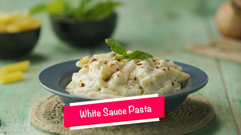 White Sauce Pasta